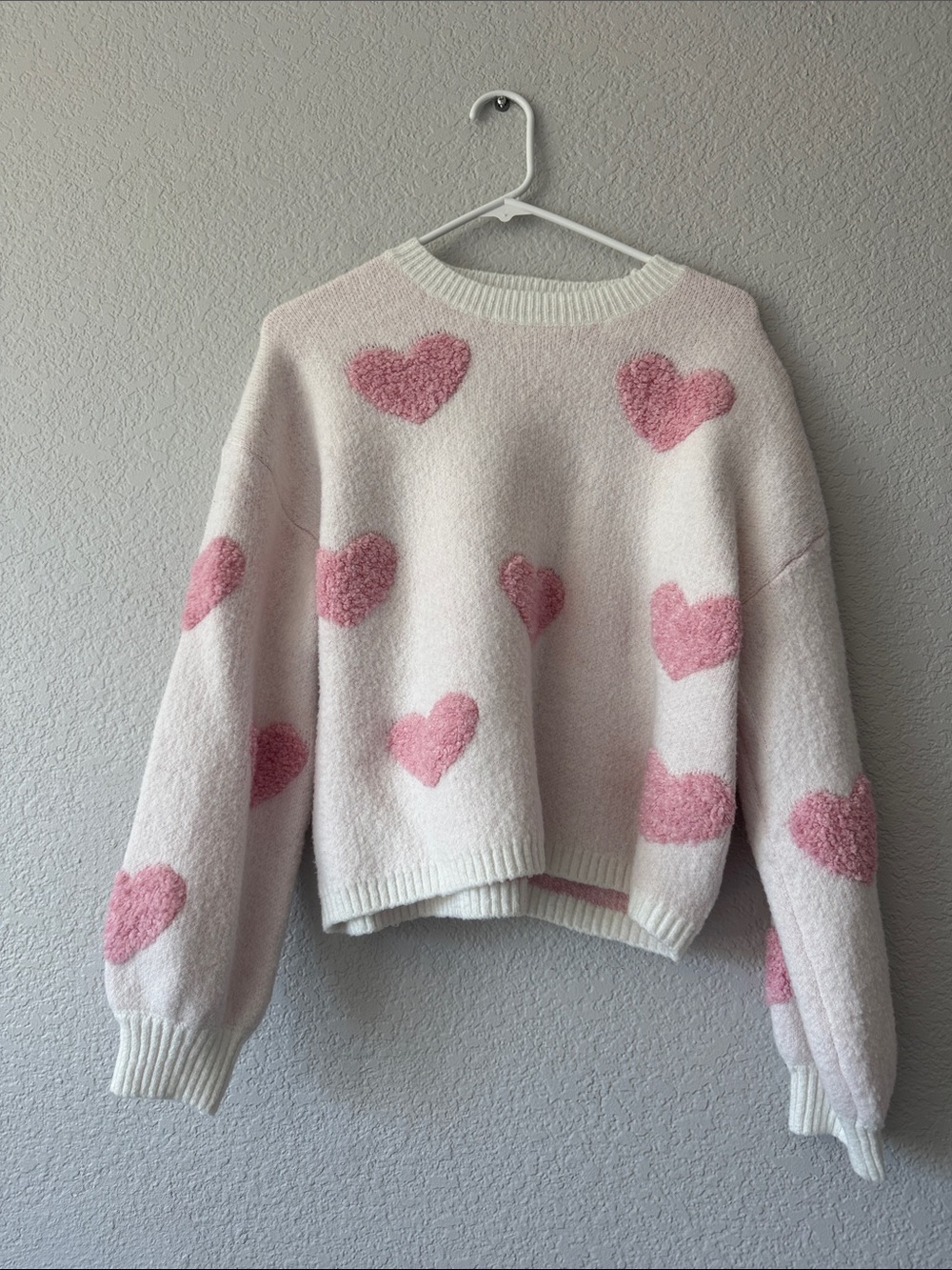 Gilli Cream Crewneck Sweater with Pink Heart Pattern